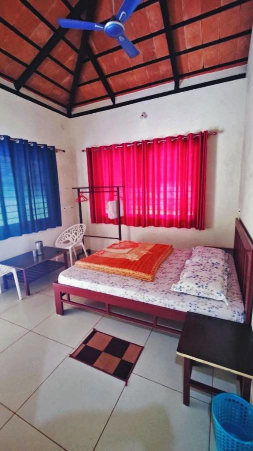 Staymaker Kasargali Homestay 사클레시푸르 외부 사진