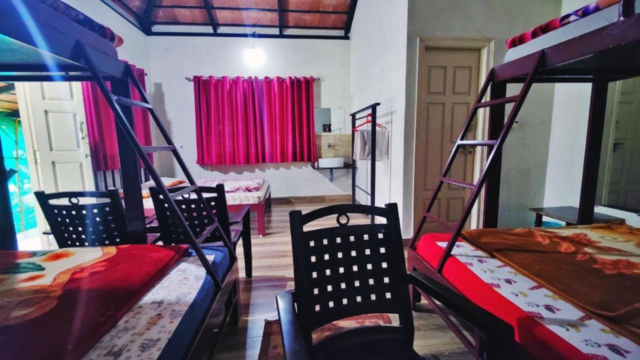 Staymaker Kasargali Homestay 사클레시푸르 외부 사진